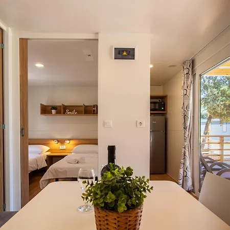 Mobile Homes Lopari 4* Nerezine