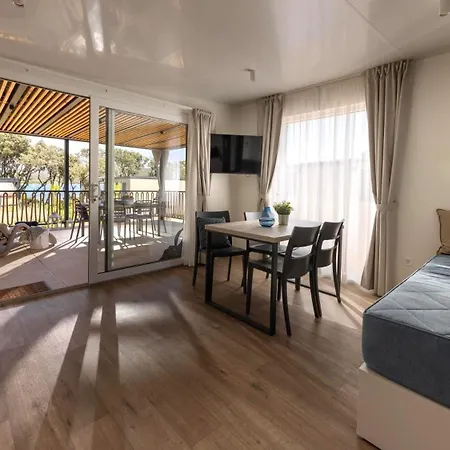 Mobile Homes Lopari 4* Nerezine