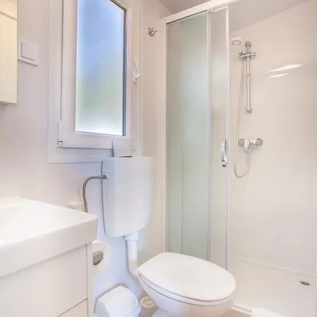 Mobile Homes Lopari Nerezine