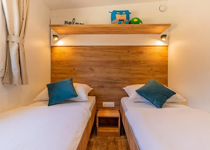 Mobile Homes Lopari Tatil parkı