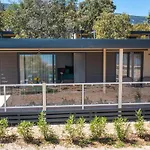 פארק נופש Mobile Homes Lopari נזרין