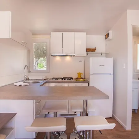 Mobile Homes Lopari Ferienpark