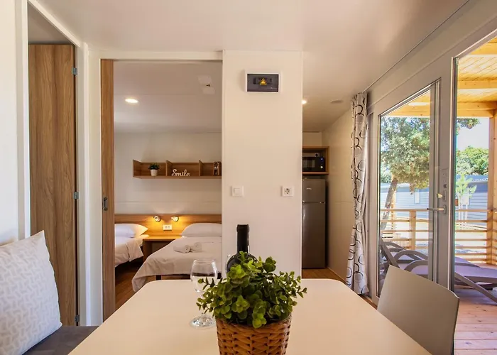 Mobile Homes Lopari 4* Nerezine