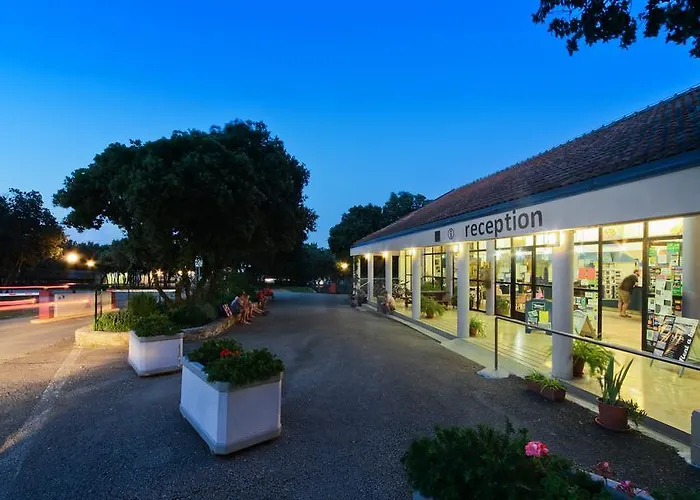 Mobile Homes Lopari Nerezine