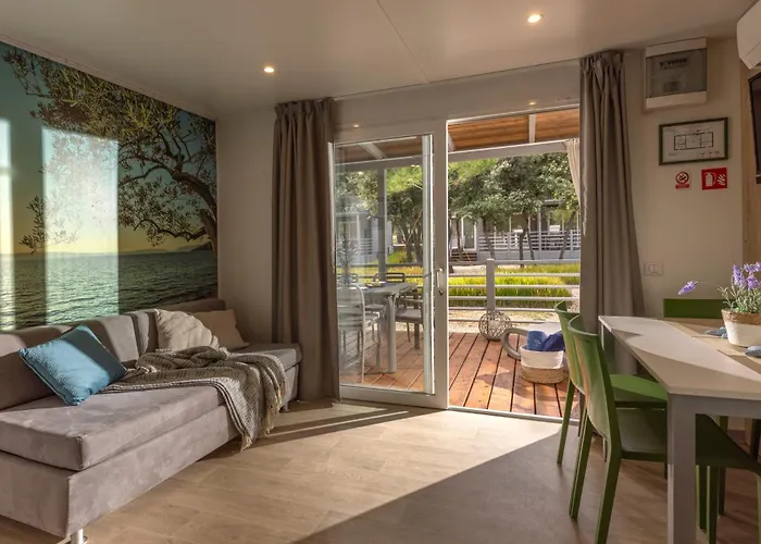 База отдыха Mobile Homes Lopari 4*