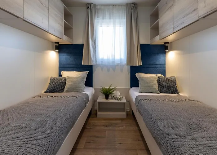 Mobile Homes Lopari