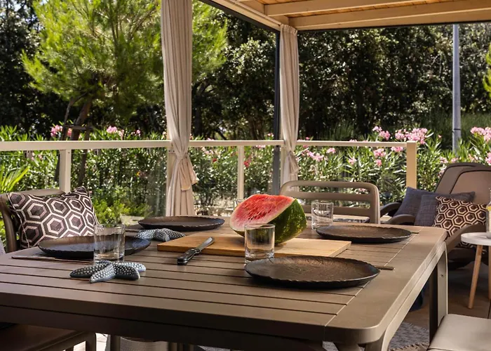 Mobile Homes Lopari 4* Nerezine