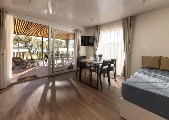 Mobile Homes Lopari 4* Nerezine