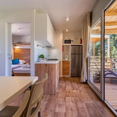 Mobile Homes Lopari