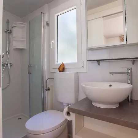 Mobile Homes Lopari Nerezine
